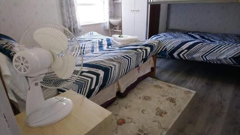 Number 36 Bed & Breakfast Блекпул Екстериор снимка